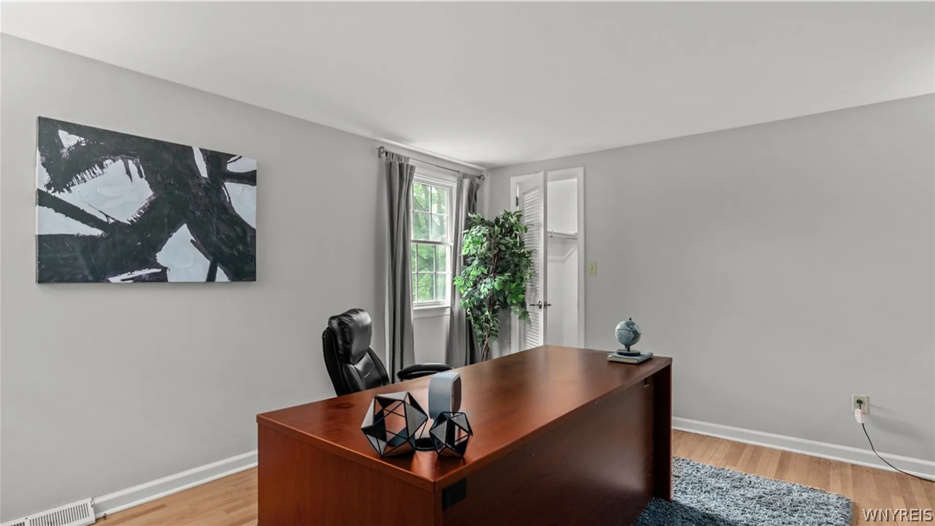 Property at 6 Stonehenge Court, Orchard Park, NY 14127 37