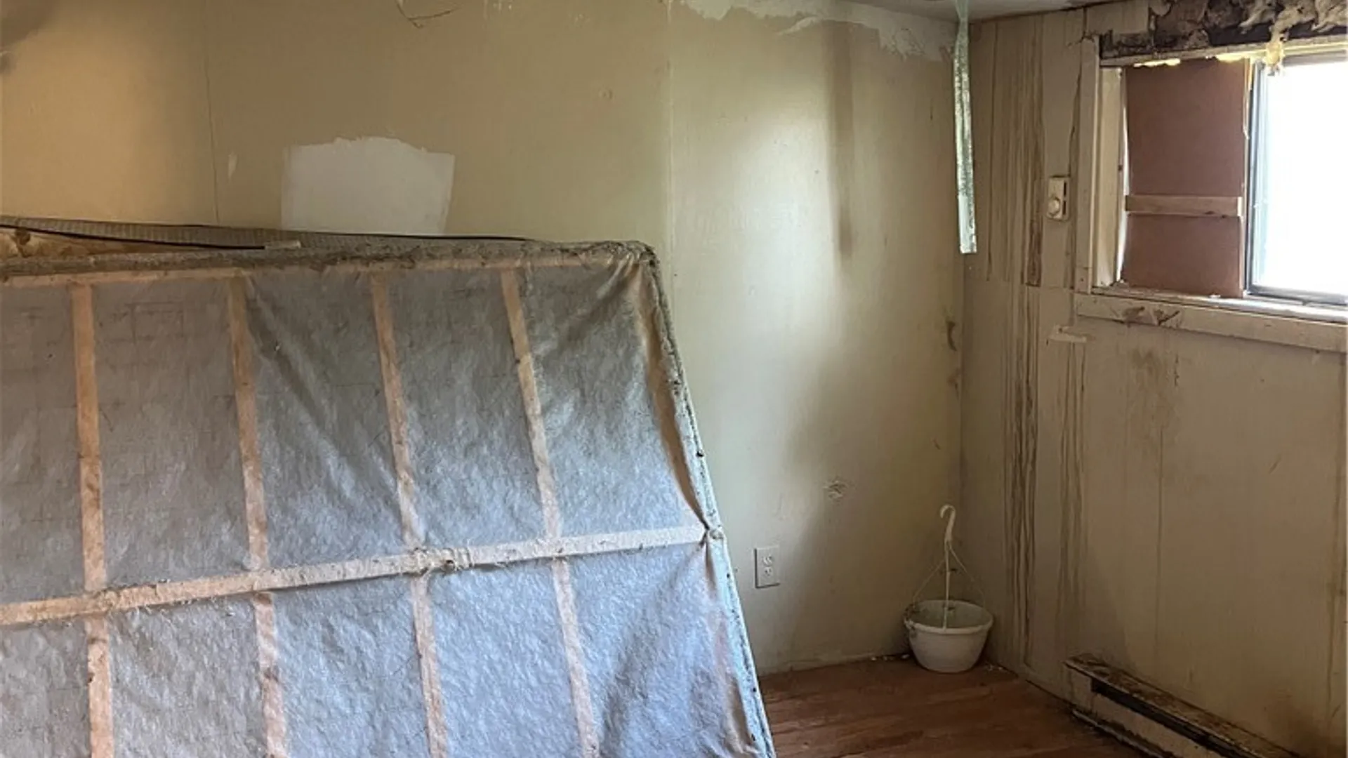Property at 3334 B Street, Niagara Falls, NY 14303 8