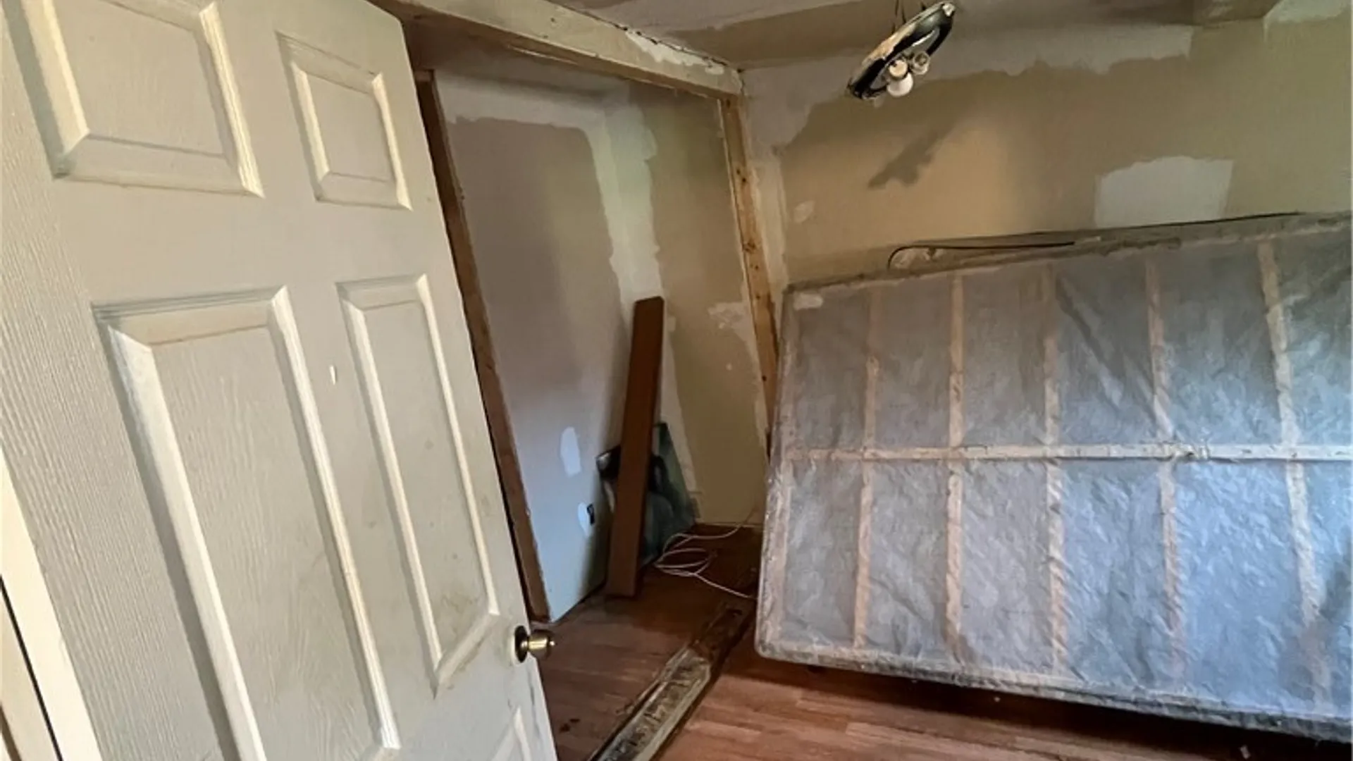 Property at 3334 B Street, Niagara Falls, NY 14303 9