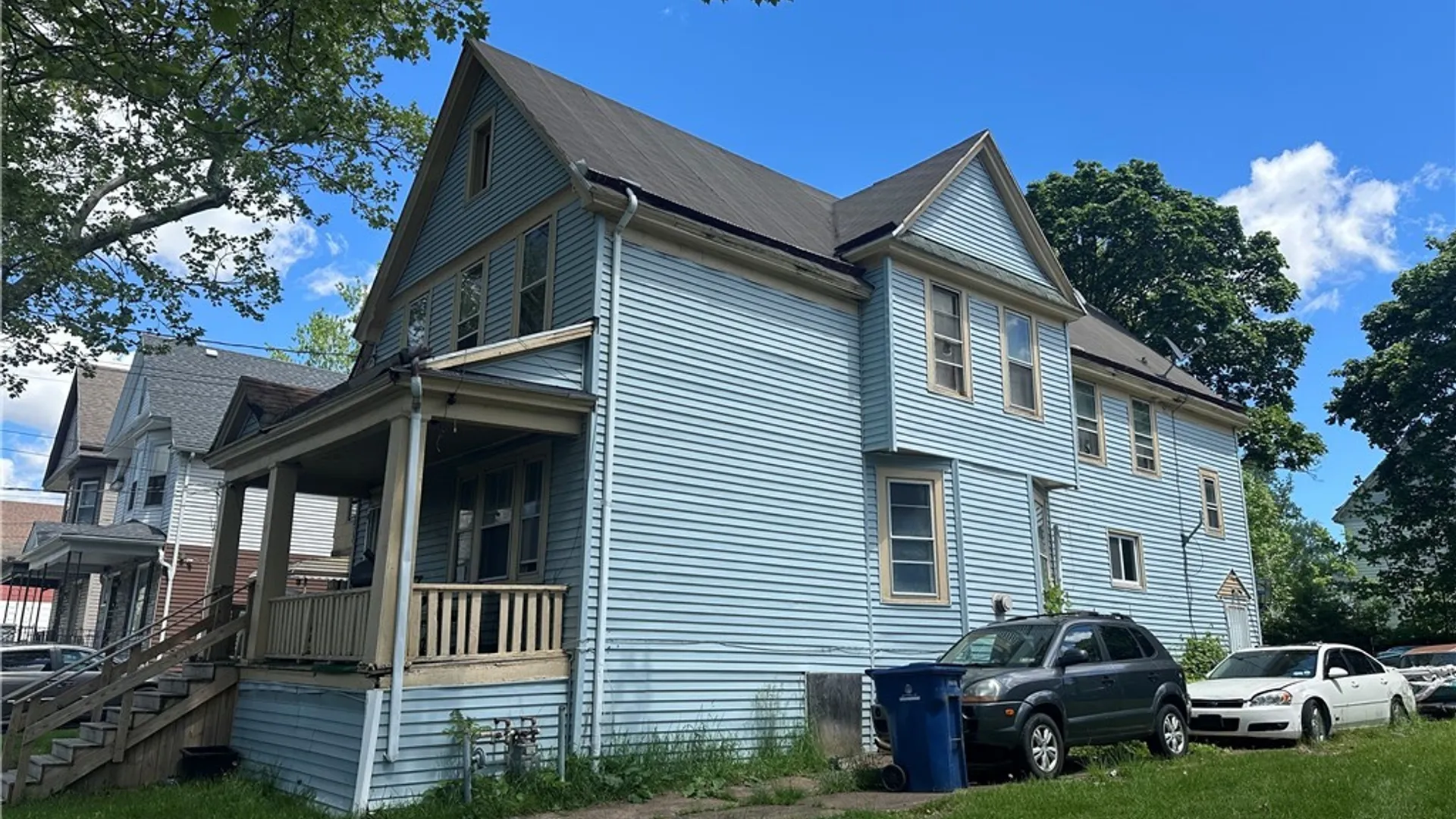 Property at 27 Moselle Street, Buffalo, NY 14211 3