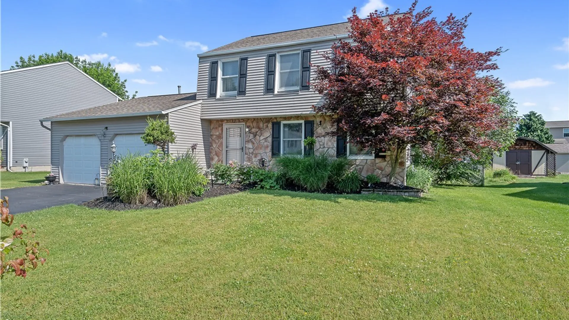 Property at 5079 Homeview Drive, Salina, NY 13088 2