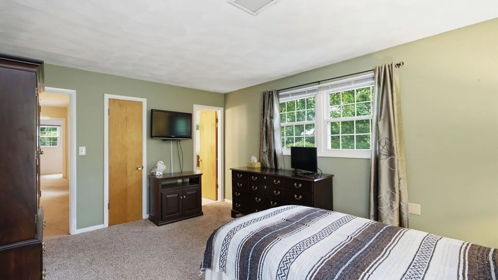 Property at 119 Stanwood Lane, Manlius, NY 13104 25