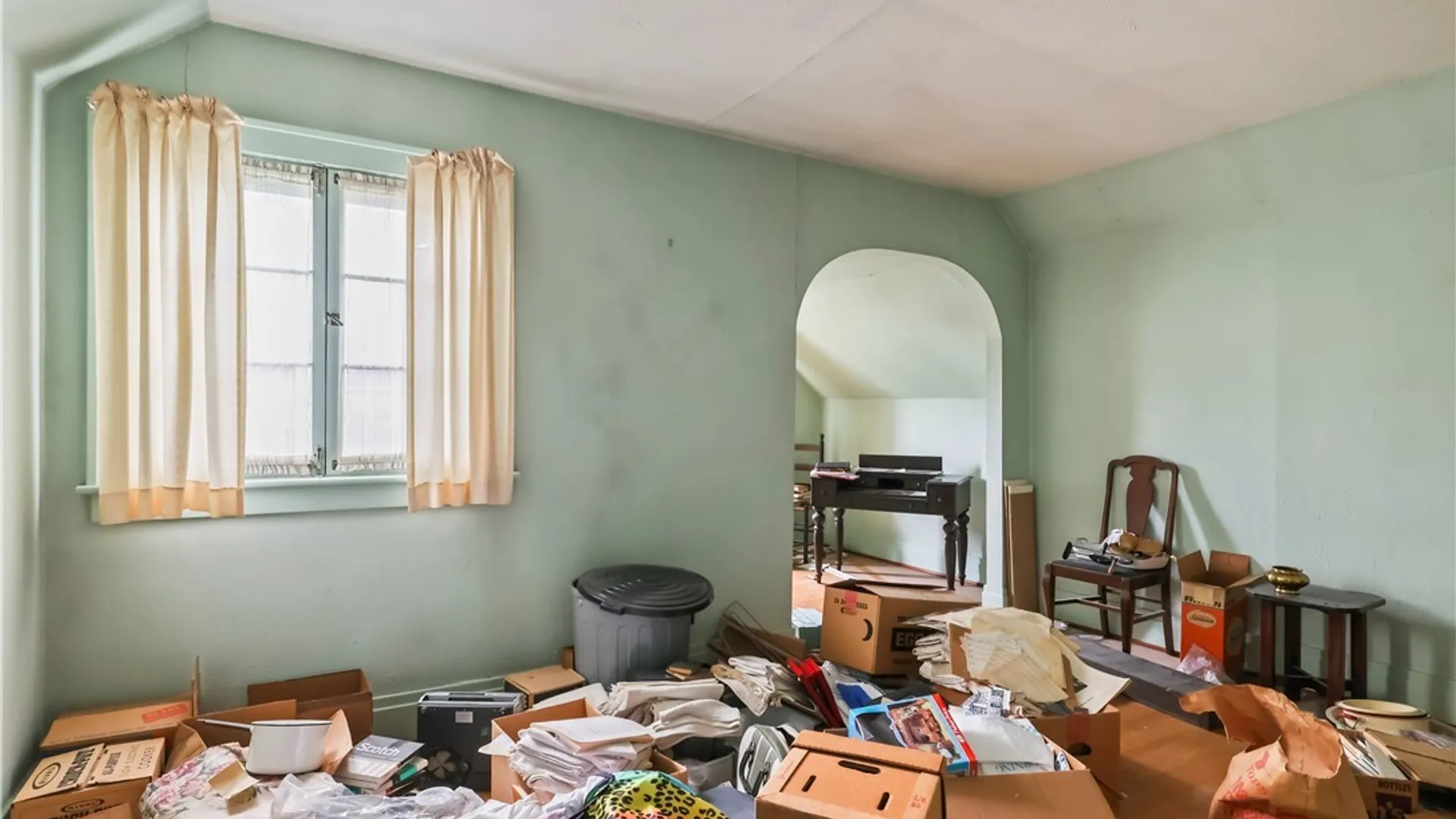Property at 270 Comstock Avenue, Buffalo, NY 14215 22