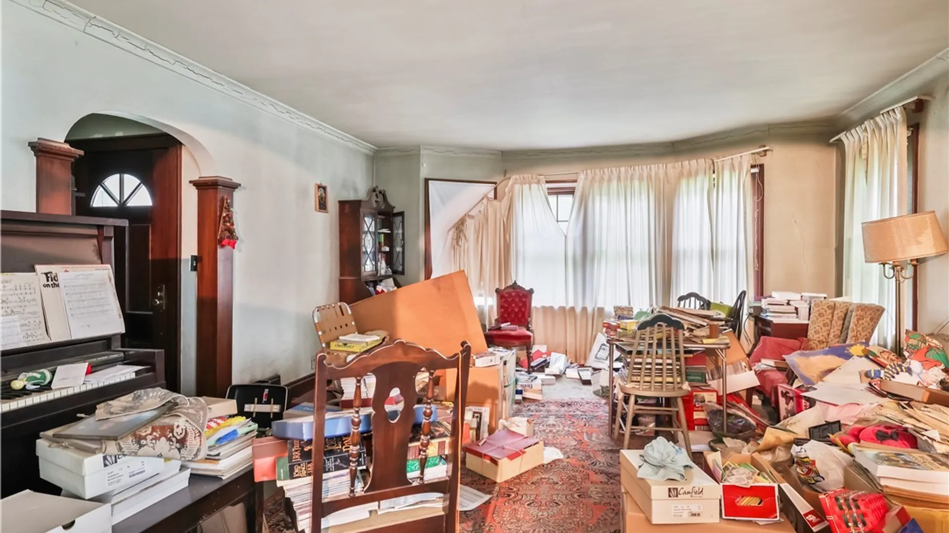 Property at 270 Comstock Avenue, Buffalo, NY 14215 5