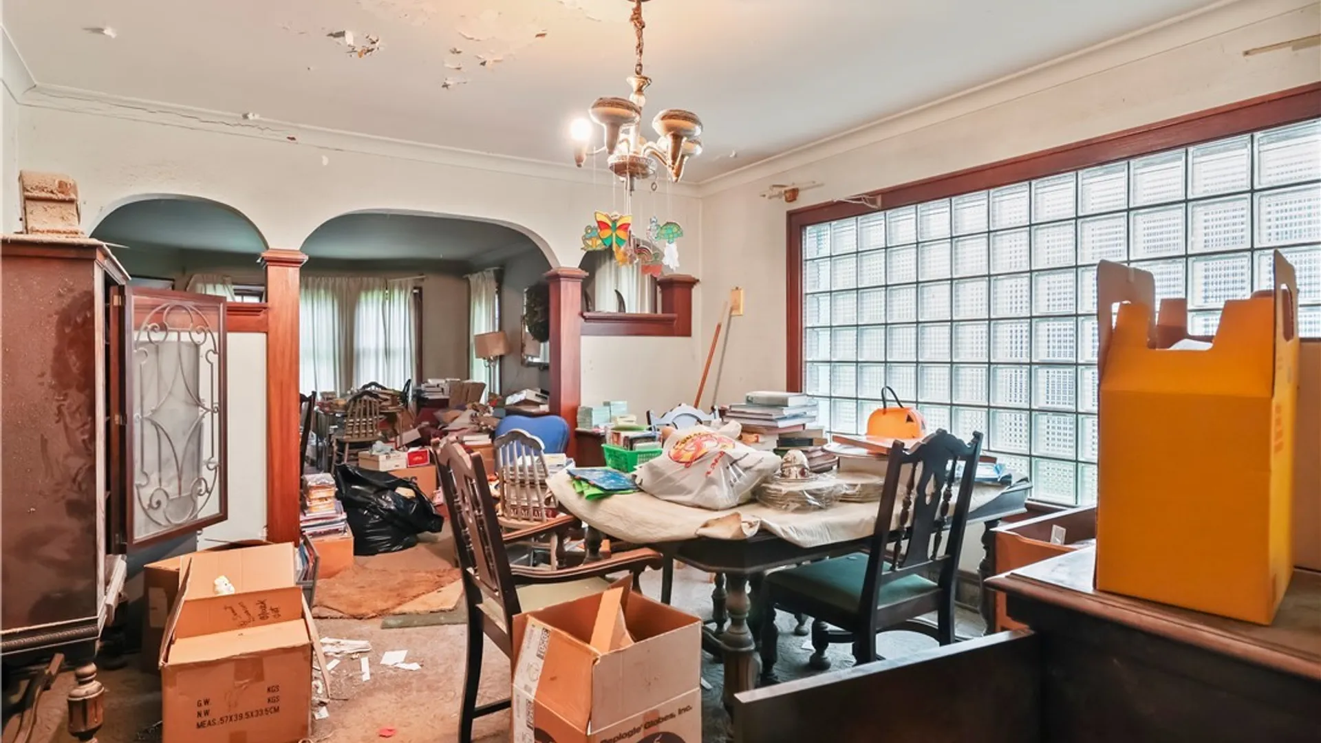 Property at 270 Comstock Avenue, Buffalo, NY 14215 8