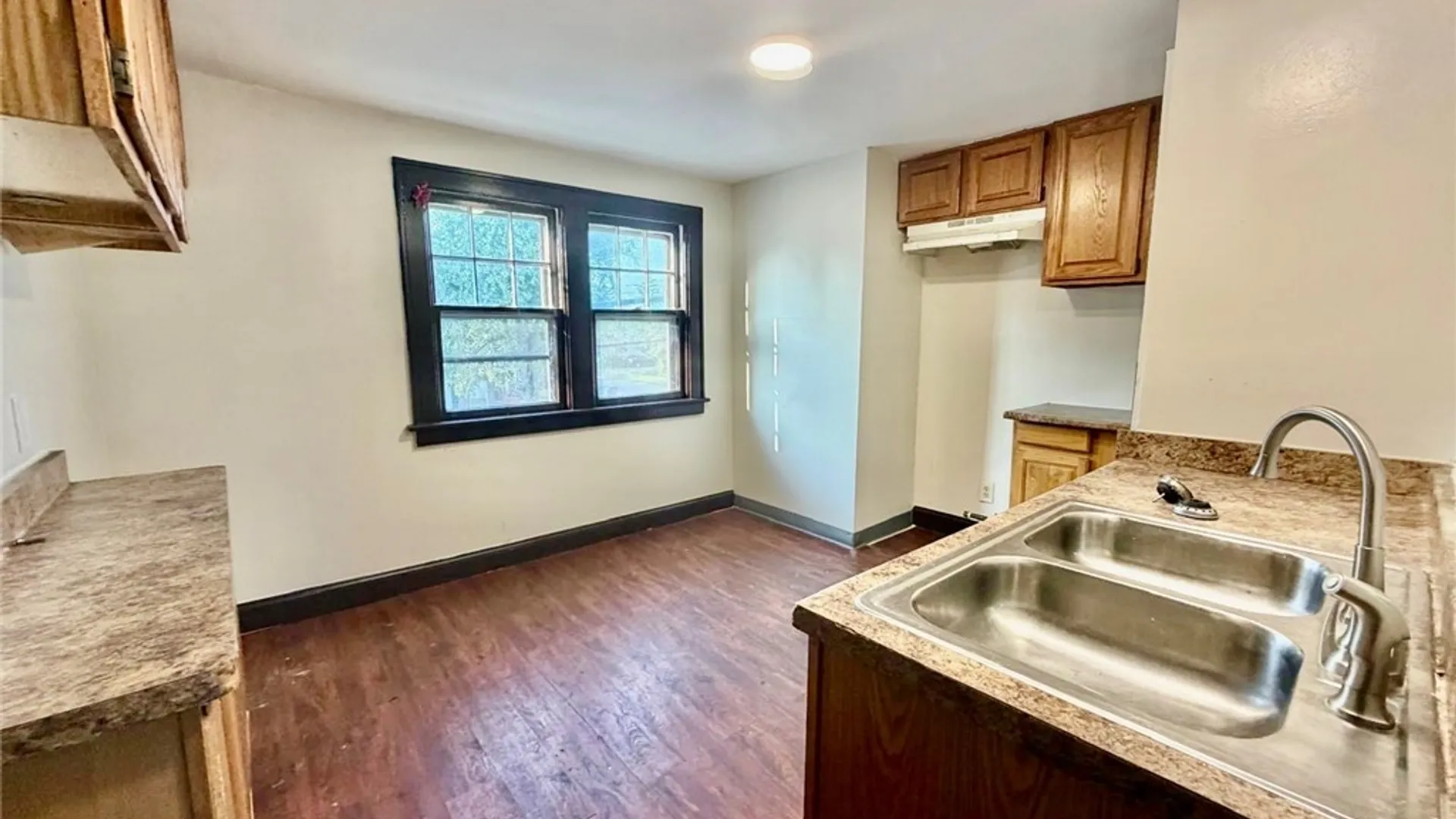 Property at 332 Parkridge Avenue, Buffalo, NY 14215 11