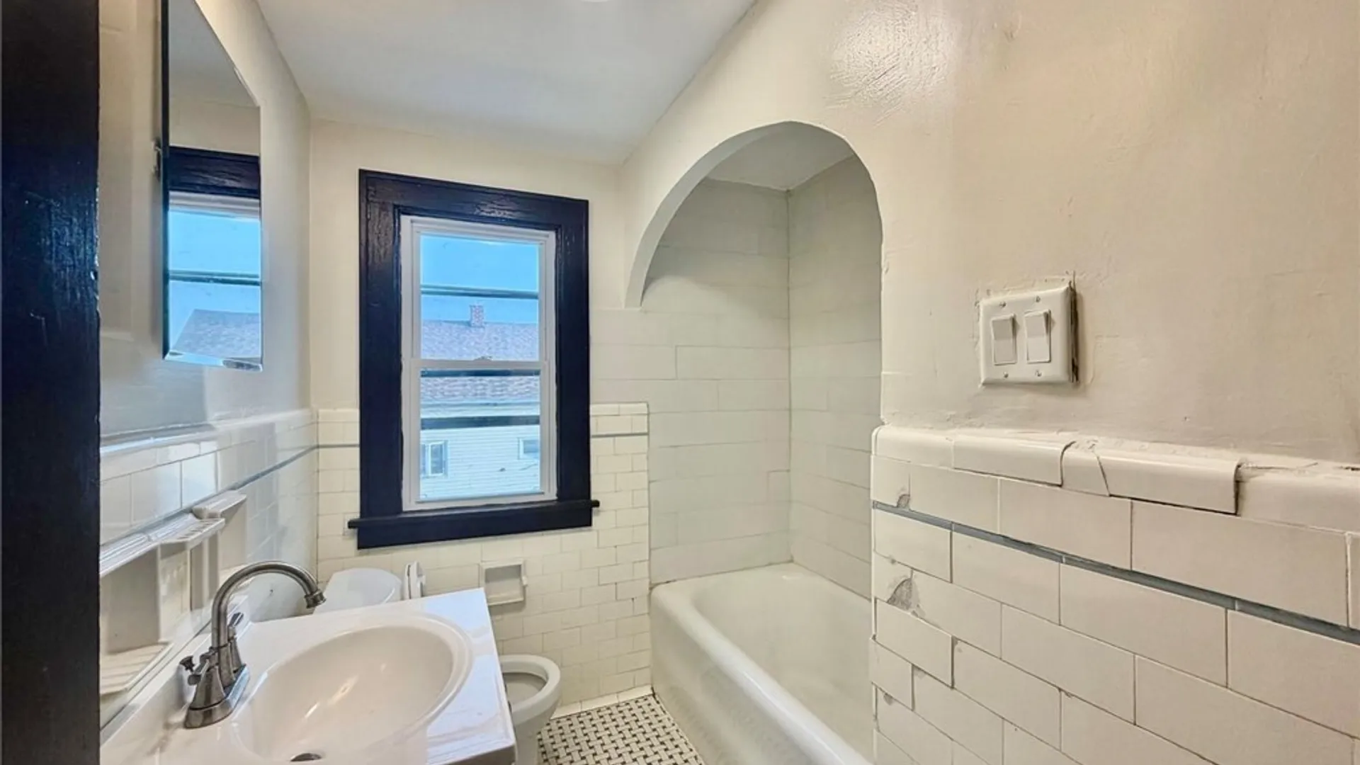 Property at 332 Parkridge Avenue, Buffalo, NY 14215 15
