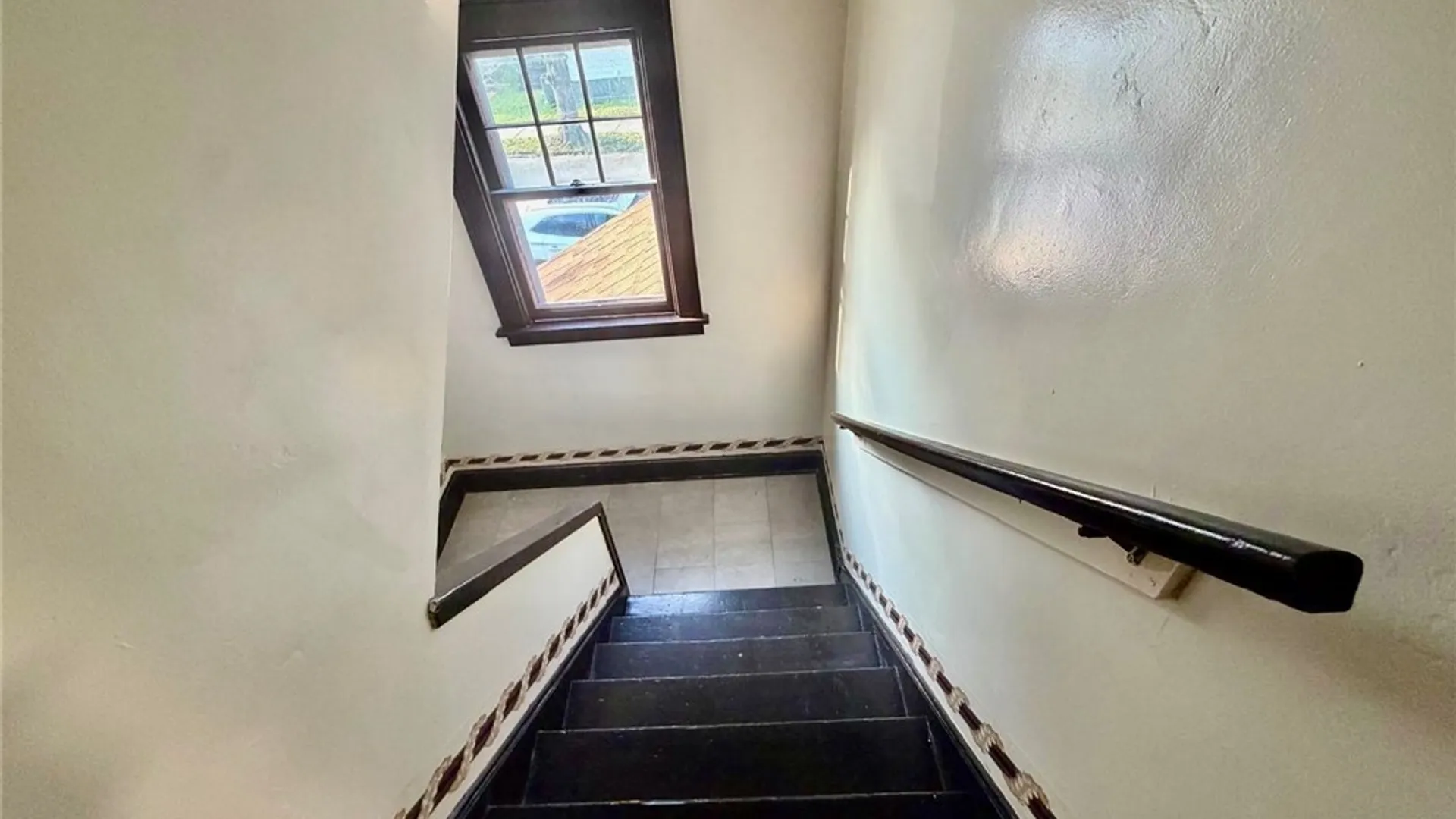 Property at 332 Parkridge Avenue, Buffalo, NY 14215 16