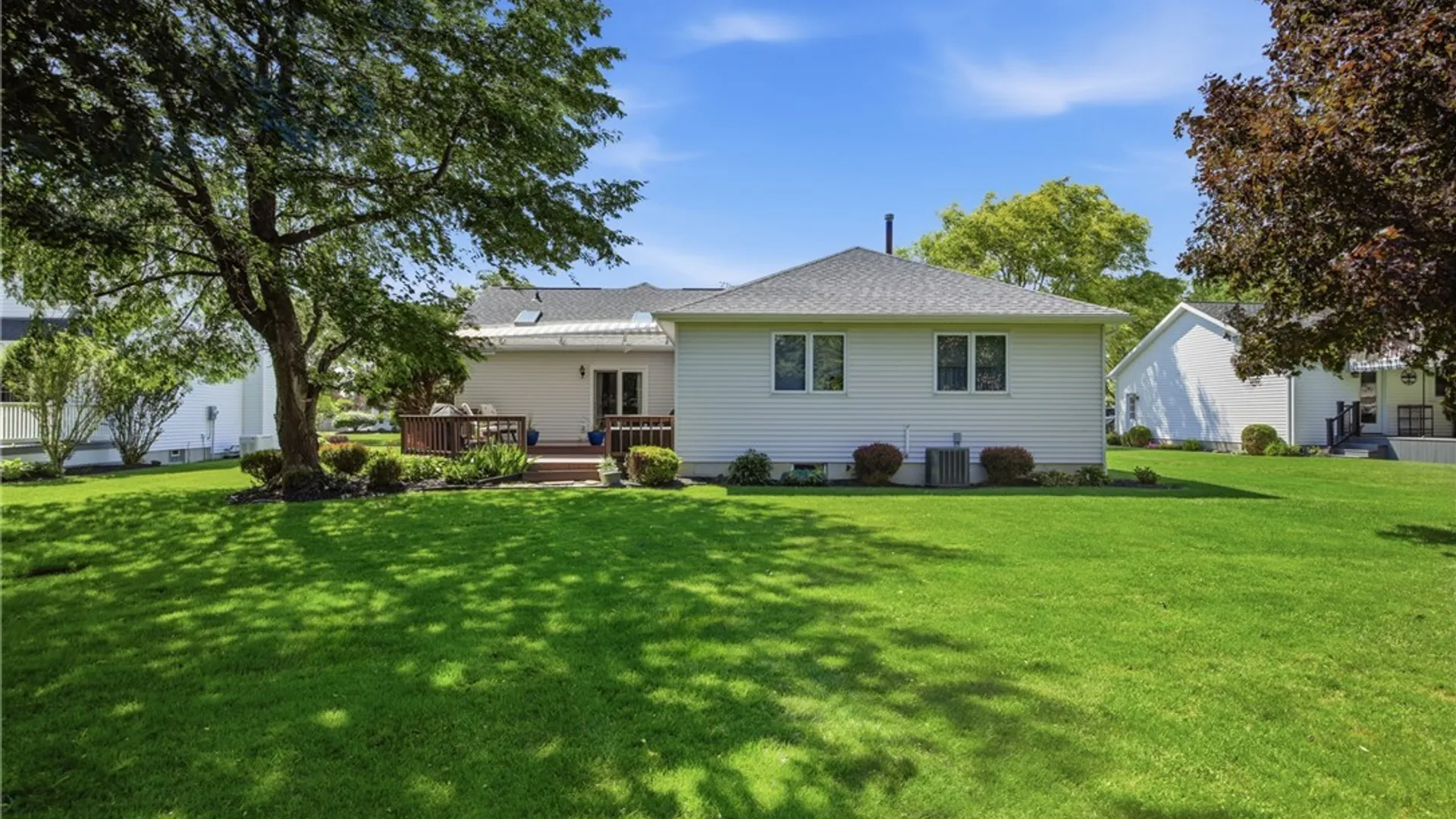 Property at 83 Michaels, Lancaster, NY 14086 34