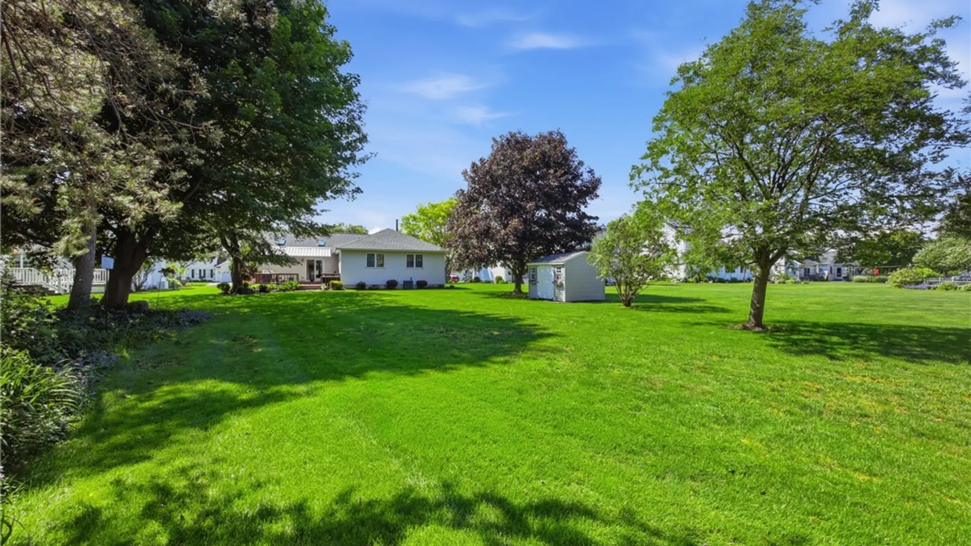 Property at 83 Michaels, Lancaster, NY 14086 38