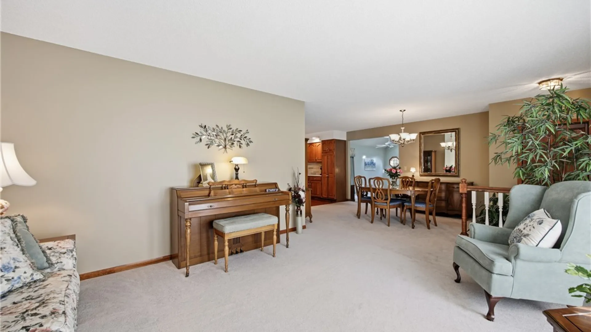 Property at 83 Michaels, Lancaster, NY 14086 7