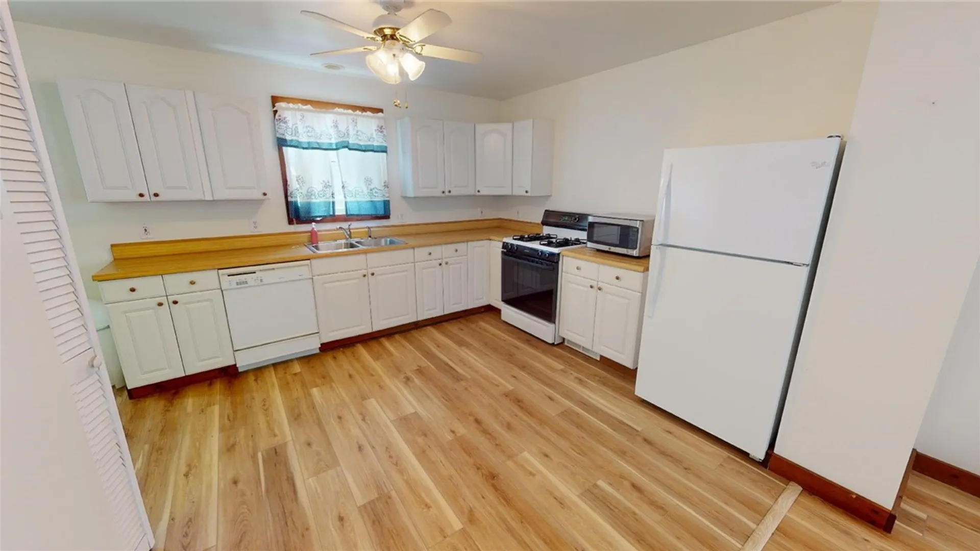 Property at 357 Lowden Point Road, Greece, NY 14612 9