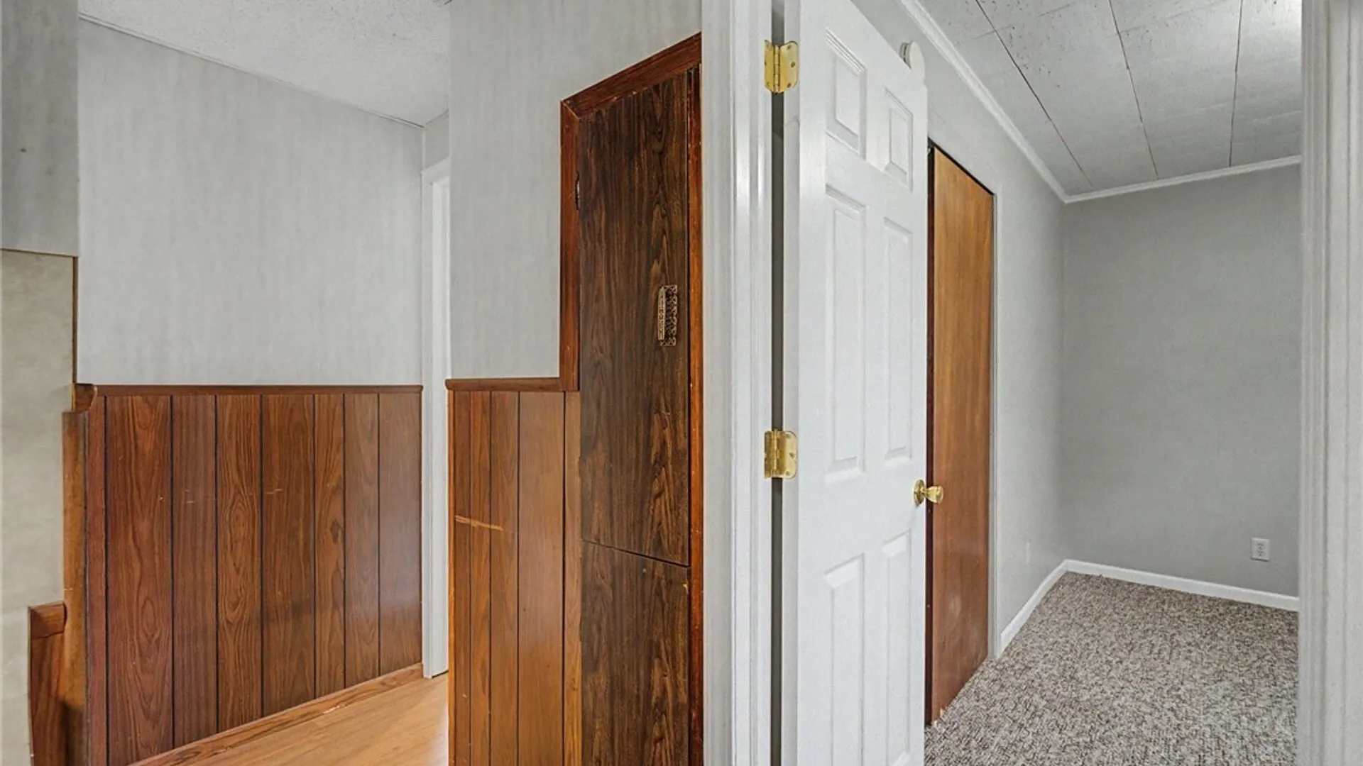 Property at 130 Crocker Street, Cheektowaga, NY 14212 16