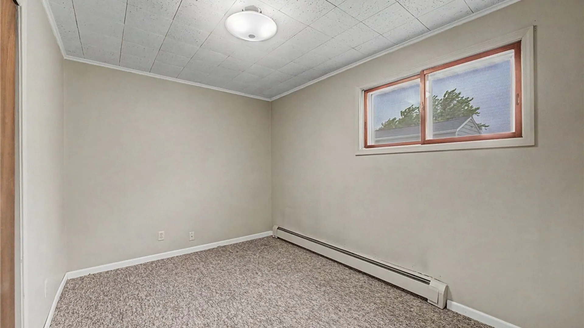 Property at 130 Crocker Street, Cheektowaga, NY 14212 17