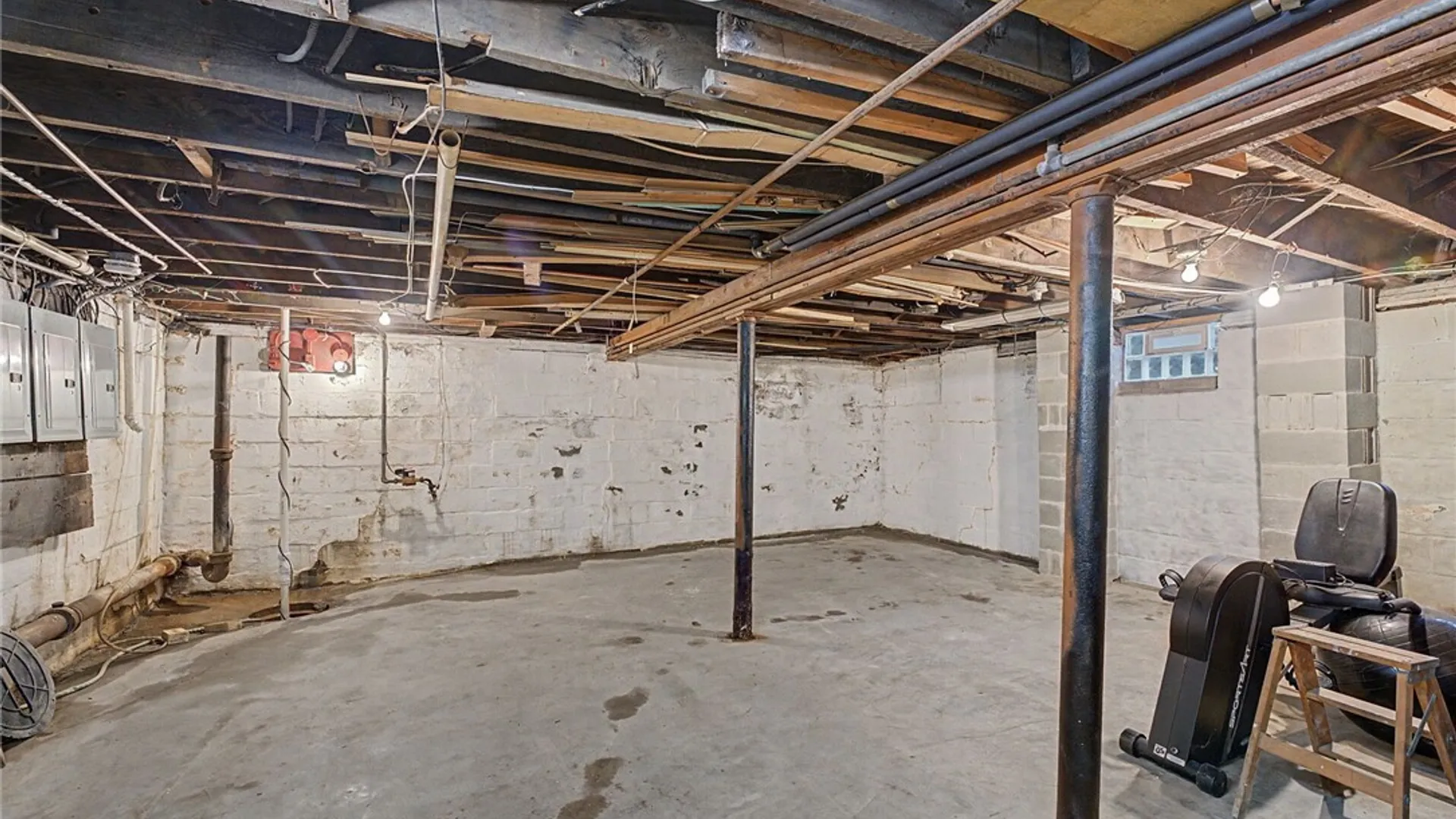 Property at 130 Crocker Street, Cheektowaga, NY 14212 26