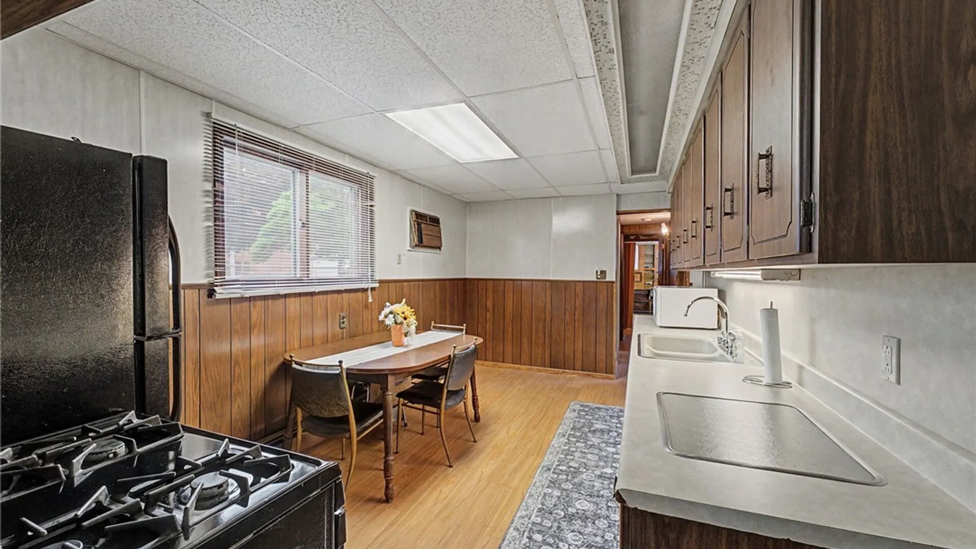 Property at 130 Crocker Street, Cheektowaga, NY 14212 41