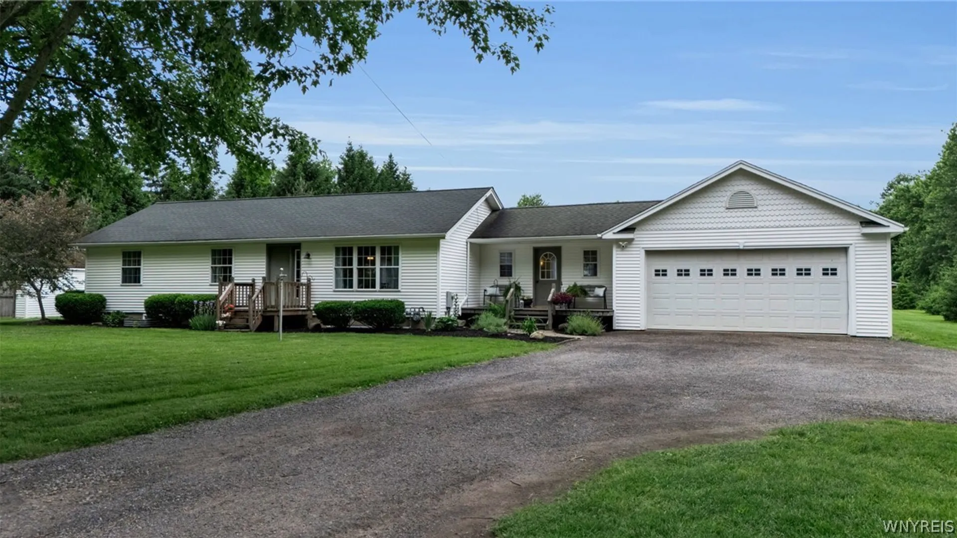 Property at 3840 Beebe Road, Wilson, NY 14108 2