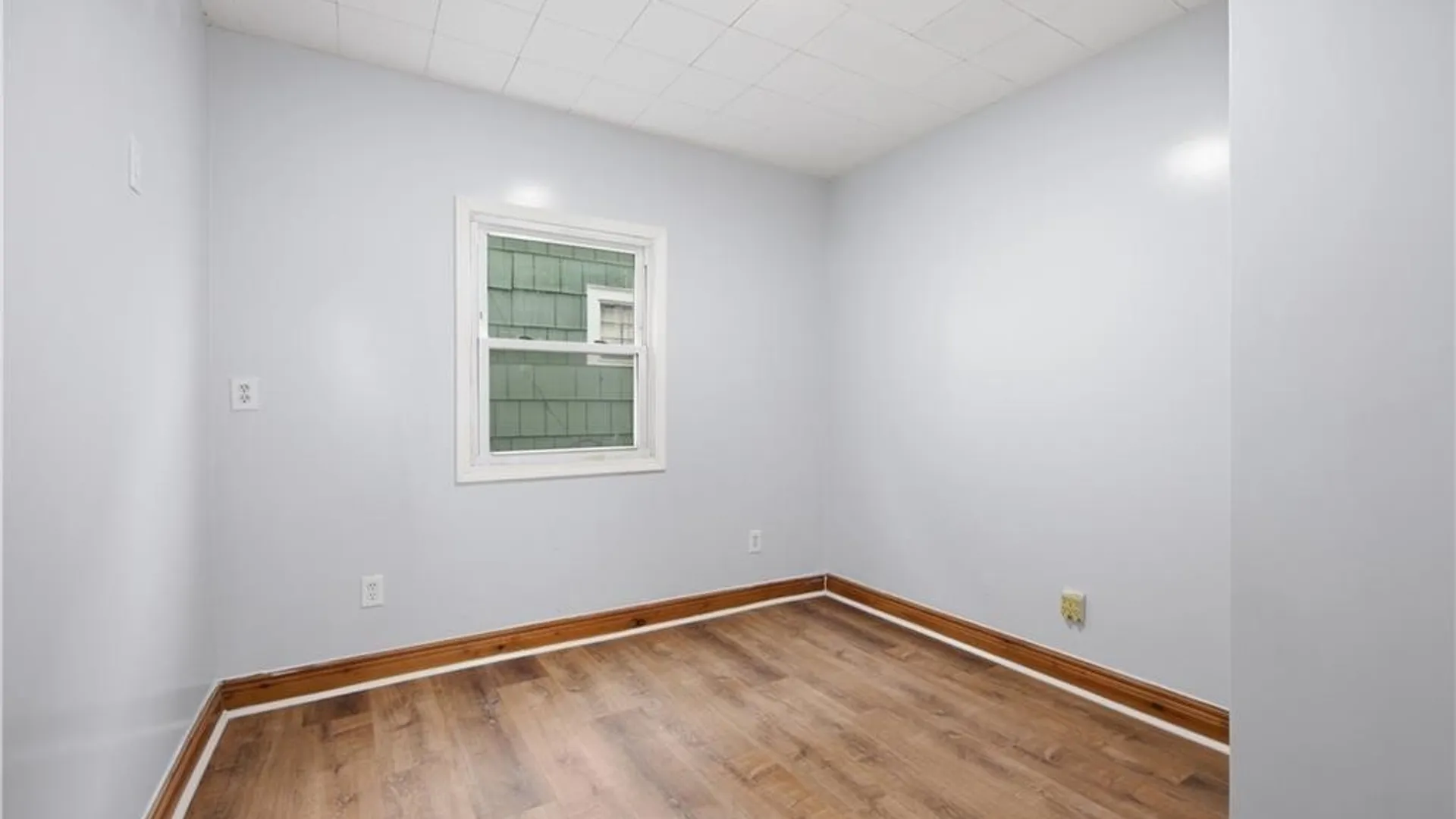 Property at 122 Dartmouth Avenue, Buffalo, NY 14215 20