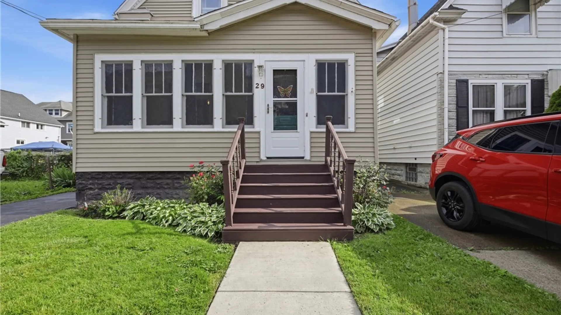 Property at 29 Josie Place, Buffalo, NY 14220 4