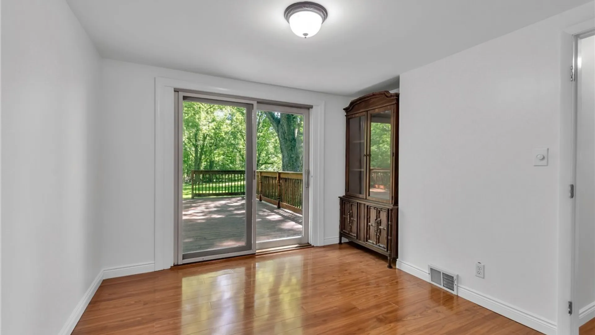 Property at 1715 Hopkins Road, Amherst, NY 14068 15