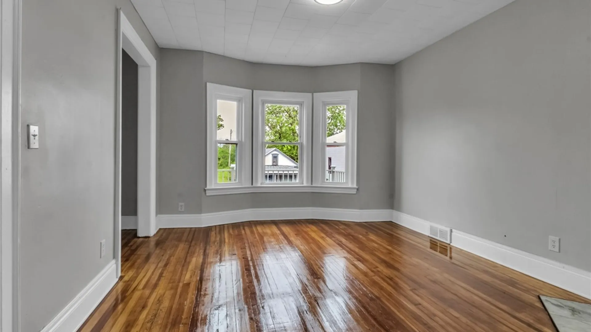Property at 602 Grant Street, Buffalo, NY 14213 12