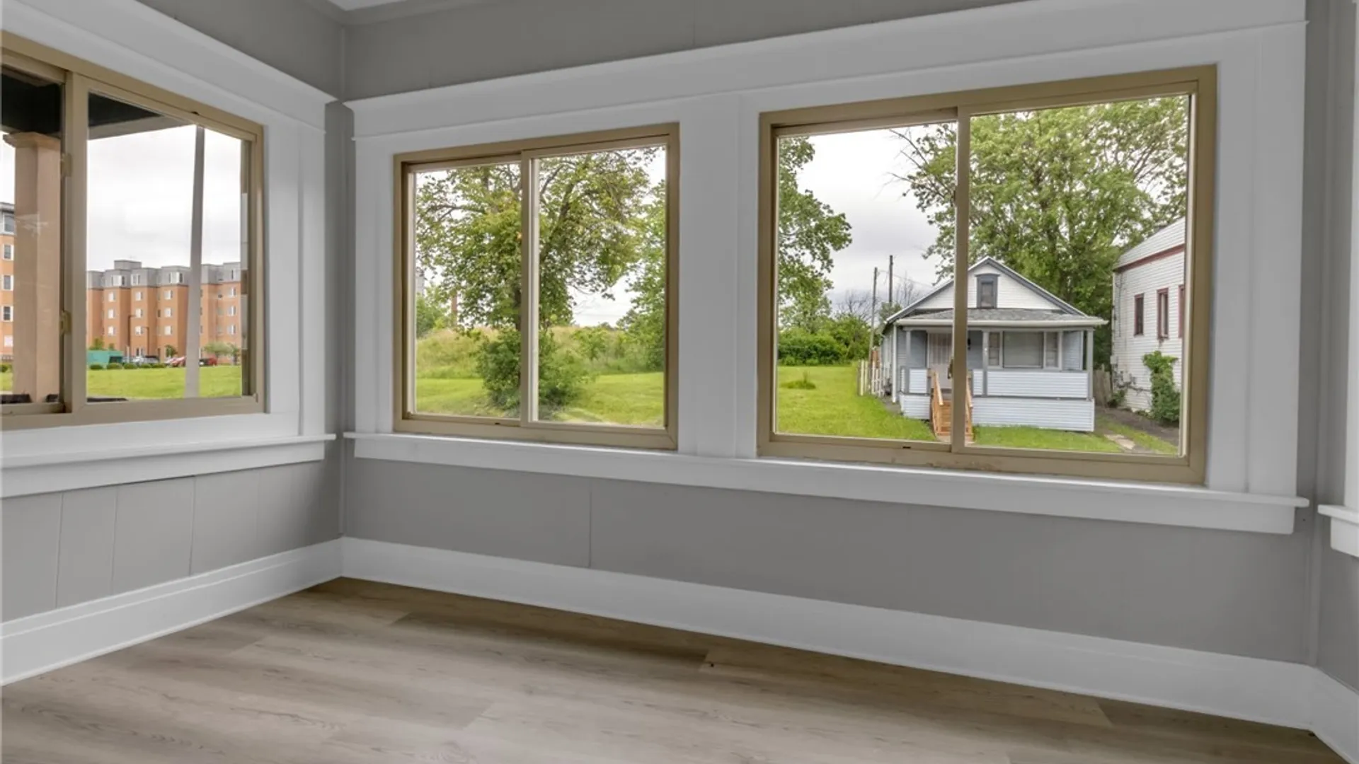 Property at 602 Grant Street, Buffalo, NY 14213 25