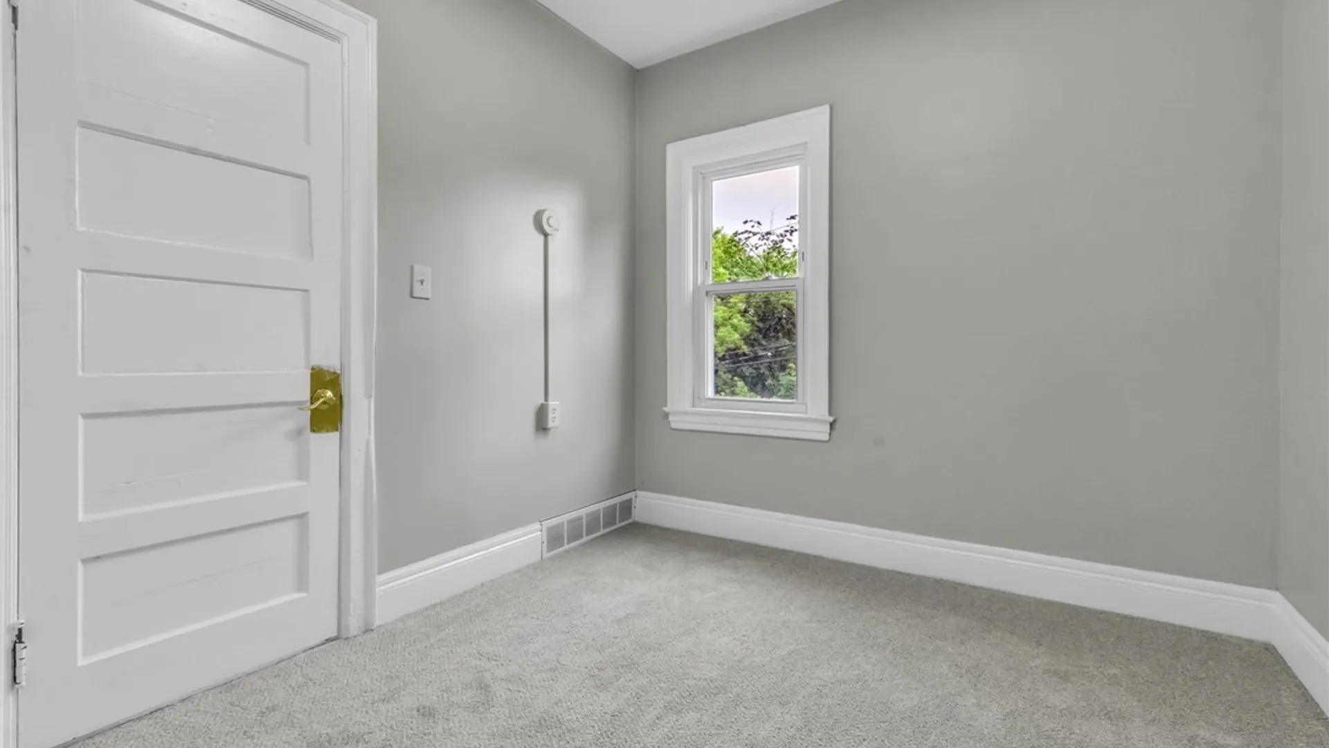 Property at 602 Grant Street, Buffalo, NY 14213 3