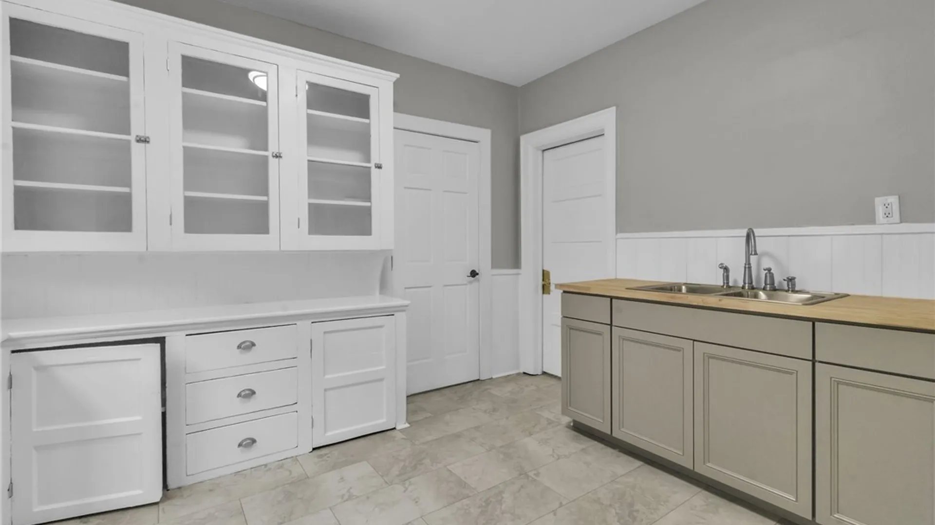 Property at 602 Grant Street, Buffalo, NY 14213 5