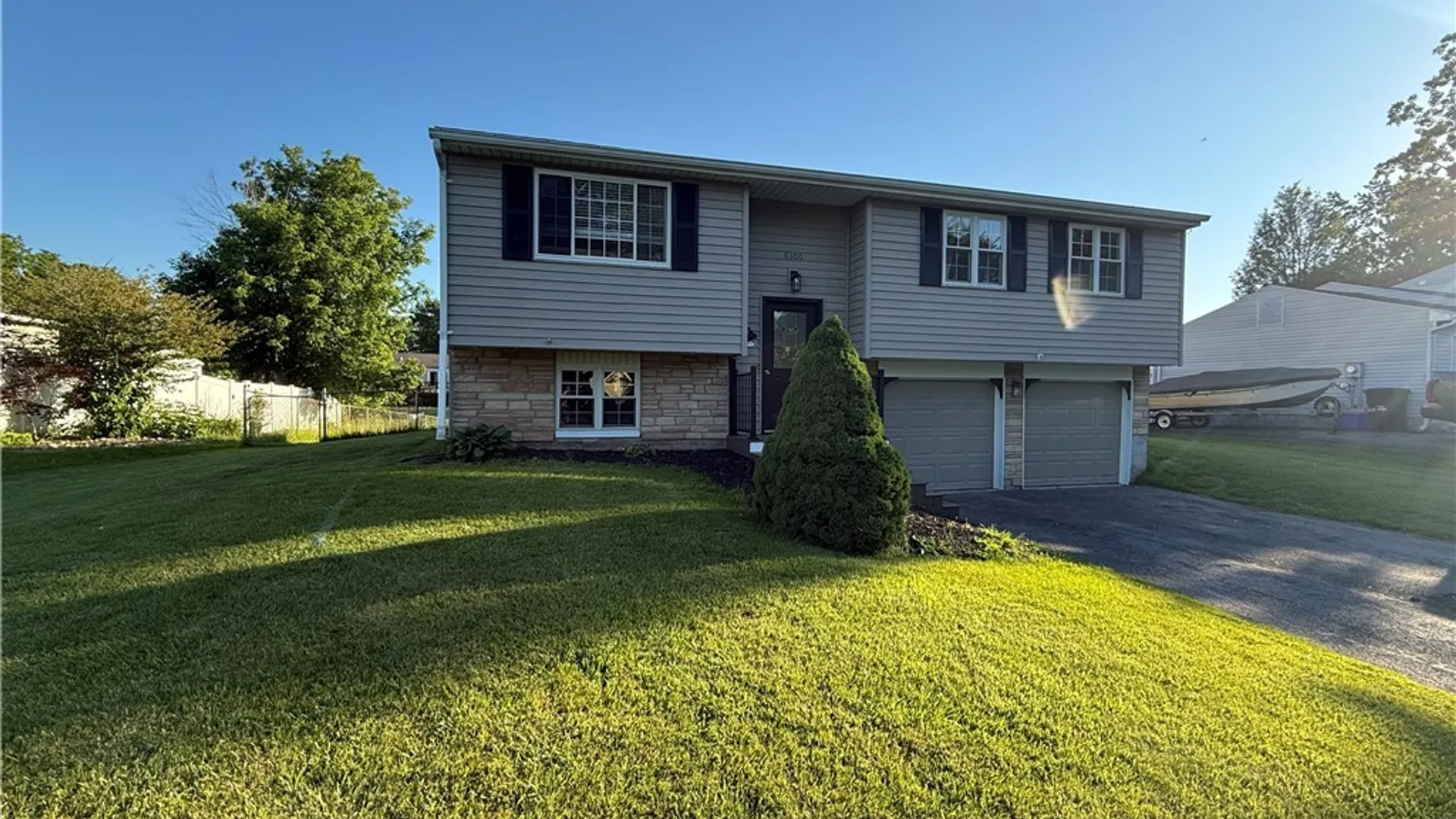 Property at 8300 Redwing Drive, Clay, NY 13090 2