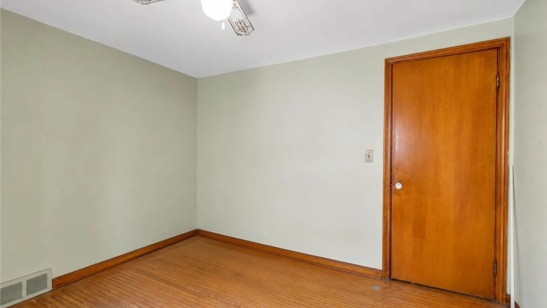 Property at 123 Haller Avenue, Cheektowaga, NY 14211 33