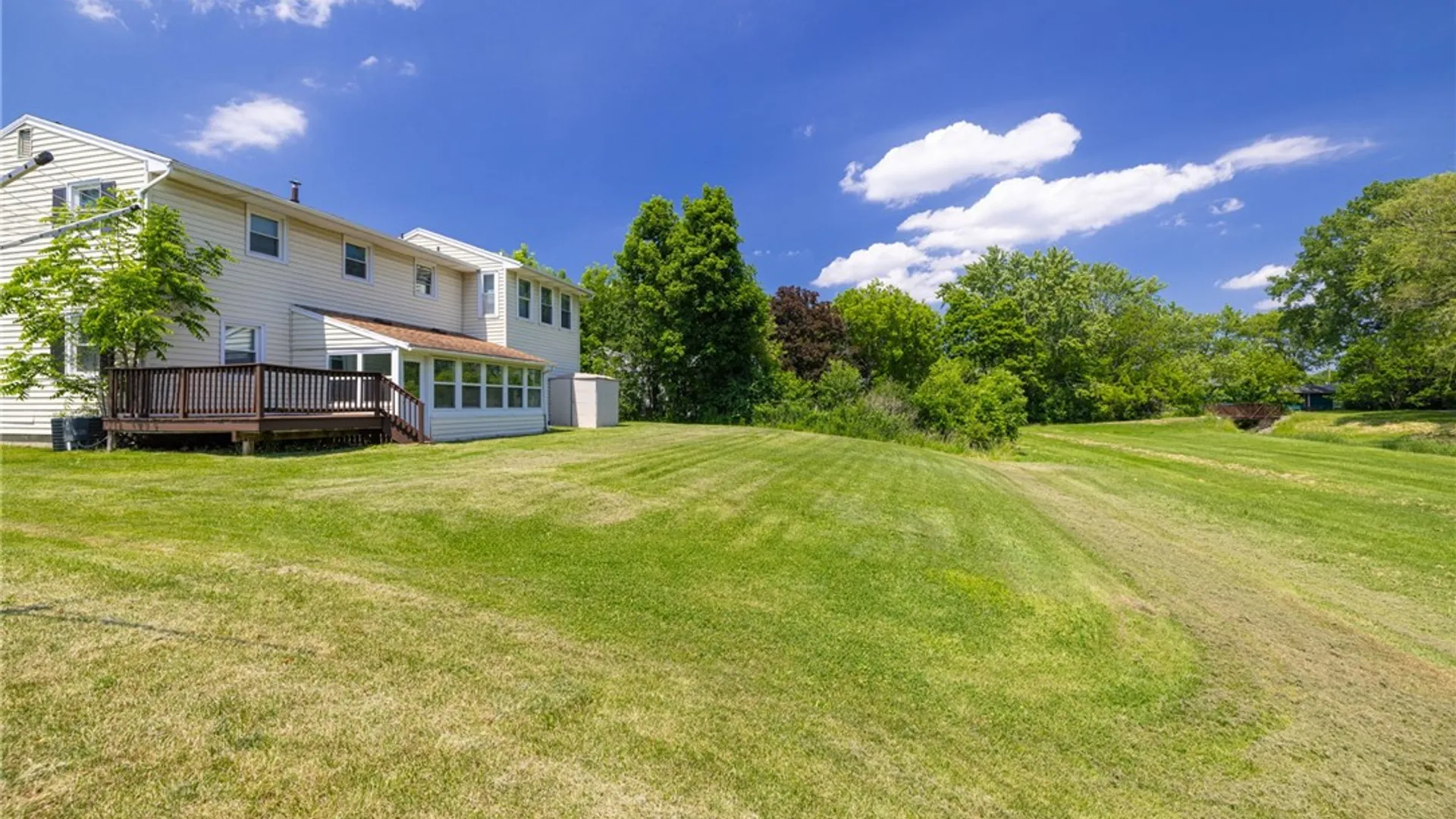 Property at 20 Notre Dame Drive, Henrietta, NY 14623 30