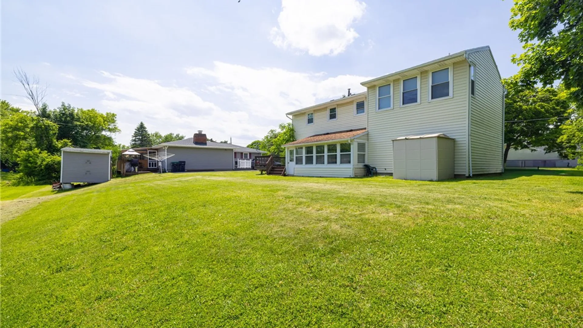 Property at 20 Notre Dame Drive, Henrietta, NY 14623 31