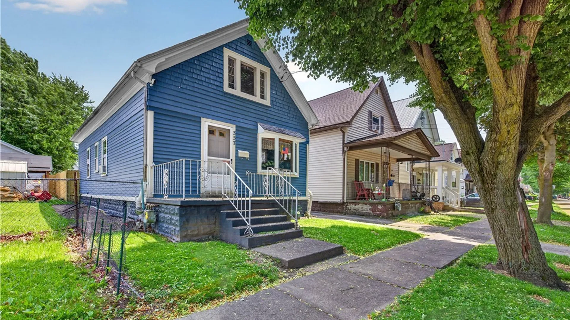 Property at 357 Gold Street, Buffalo, NY 14206 2