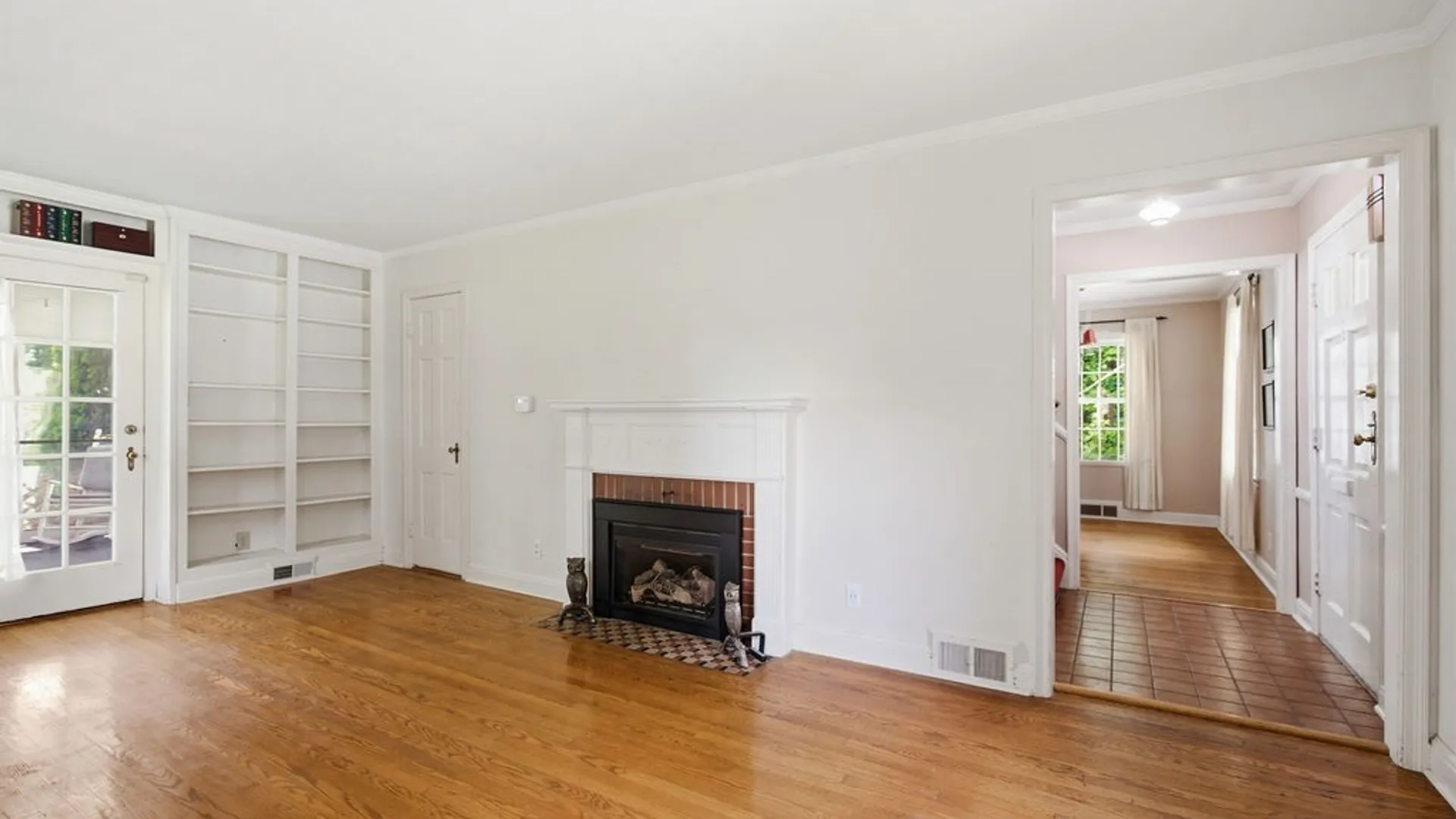 Property at 2 Lansdowne Road, DeWitt, NY 13214 10