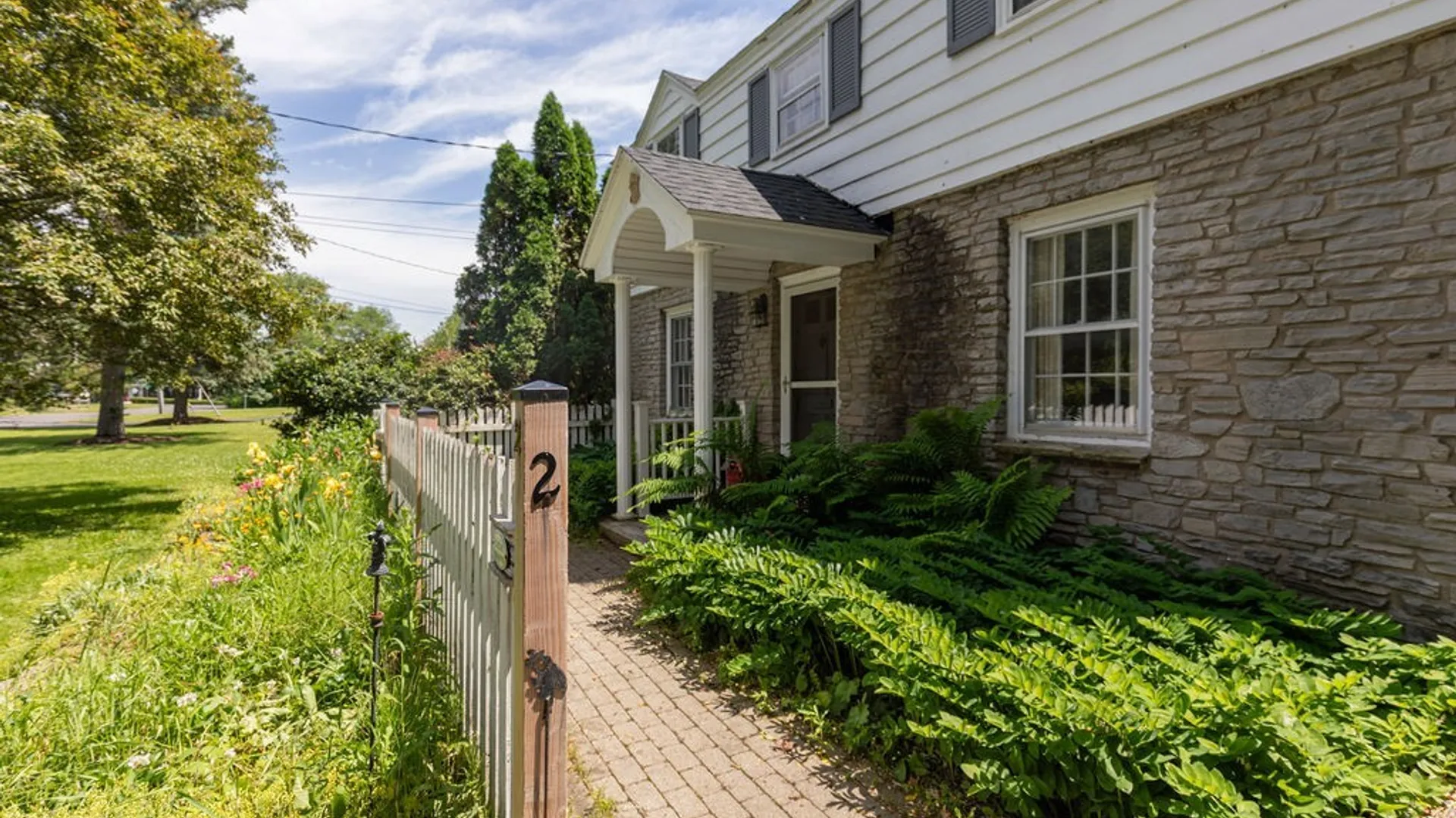 Property at 2 Lansdowne Road, DeWitt, NY 13214 45