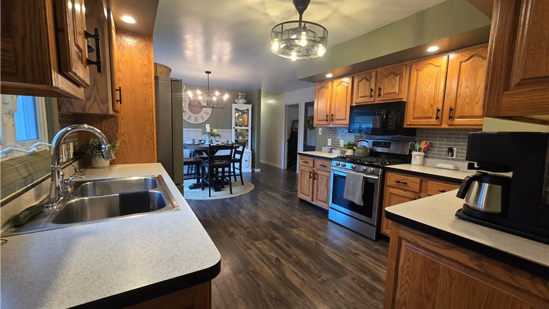 Property at 190 Beattie Avenue, Lockport City, NY 14094 6
