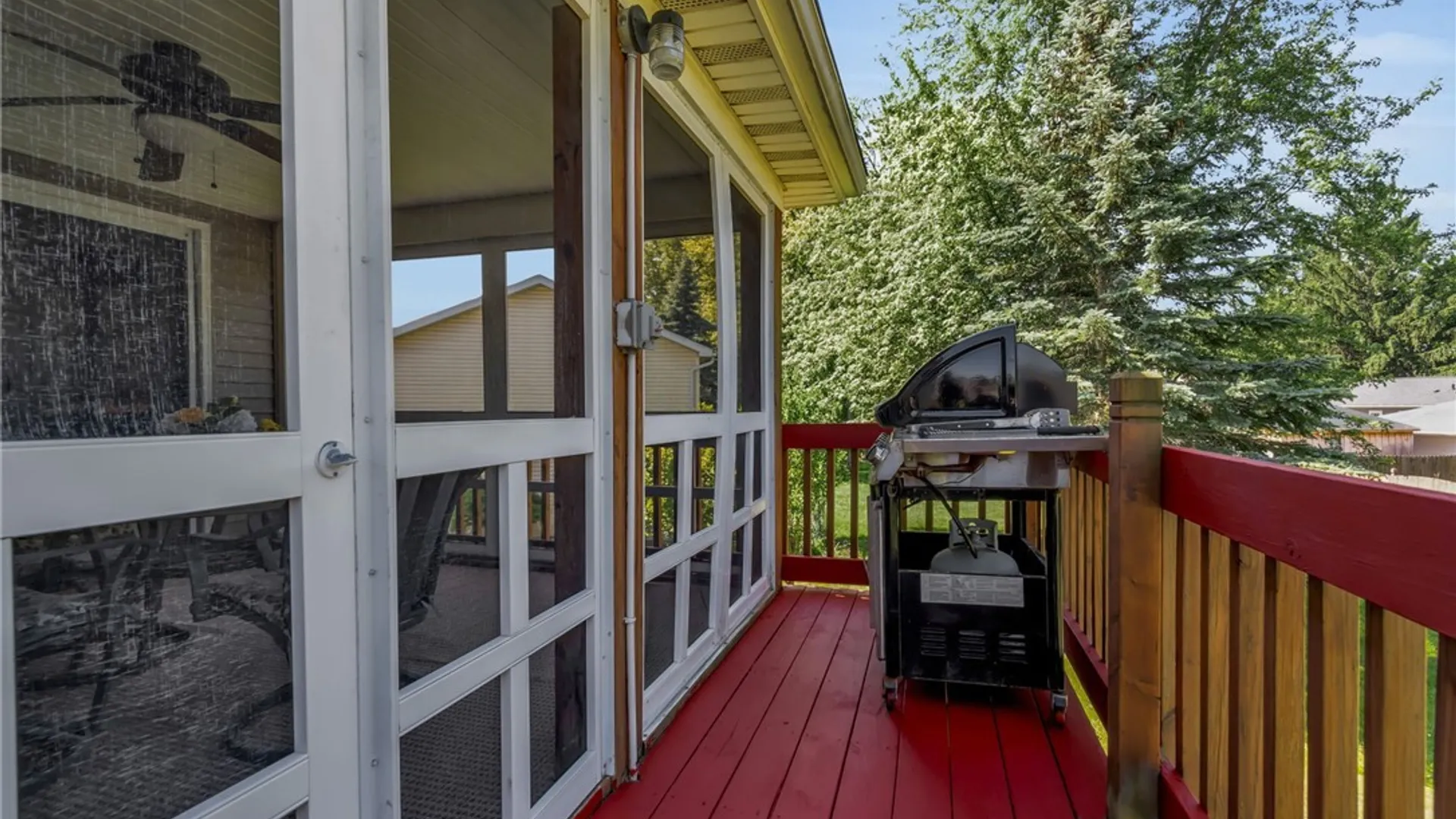 Property at 215 Summit Avenue, West Seneca, NY 14224 33