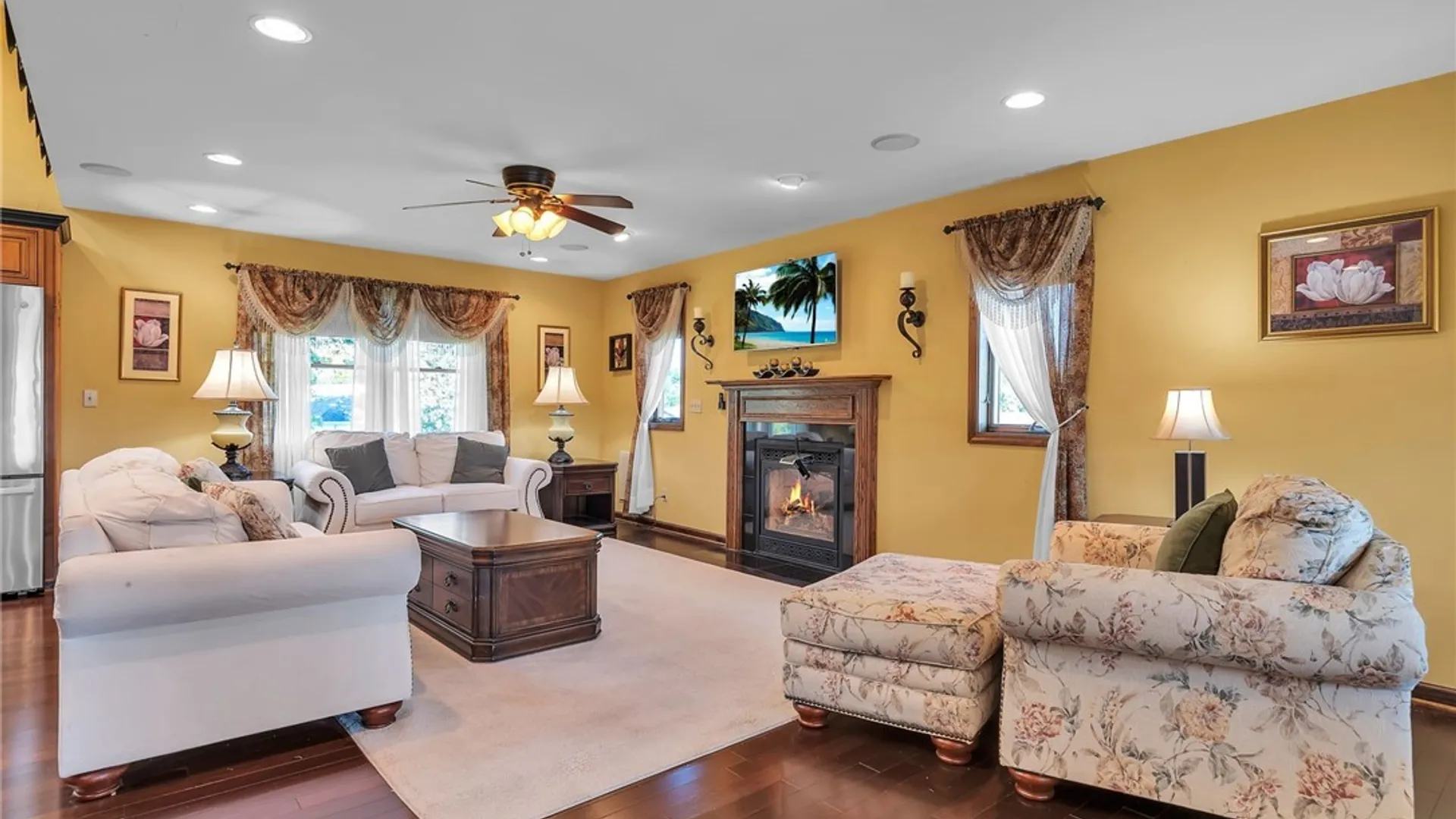 Property at 215 Summit Avenue, West Seneca, NY 14224 8