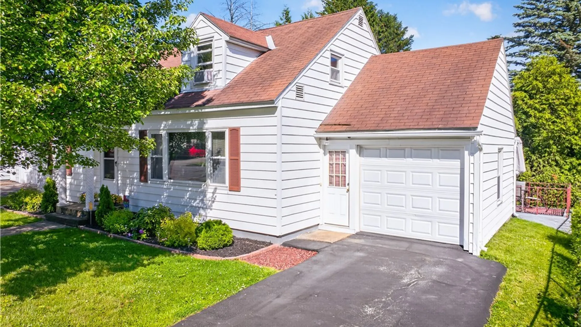 Property at 1675 Grandview Avenue, Utica, NY 13502 2