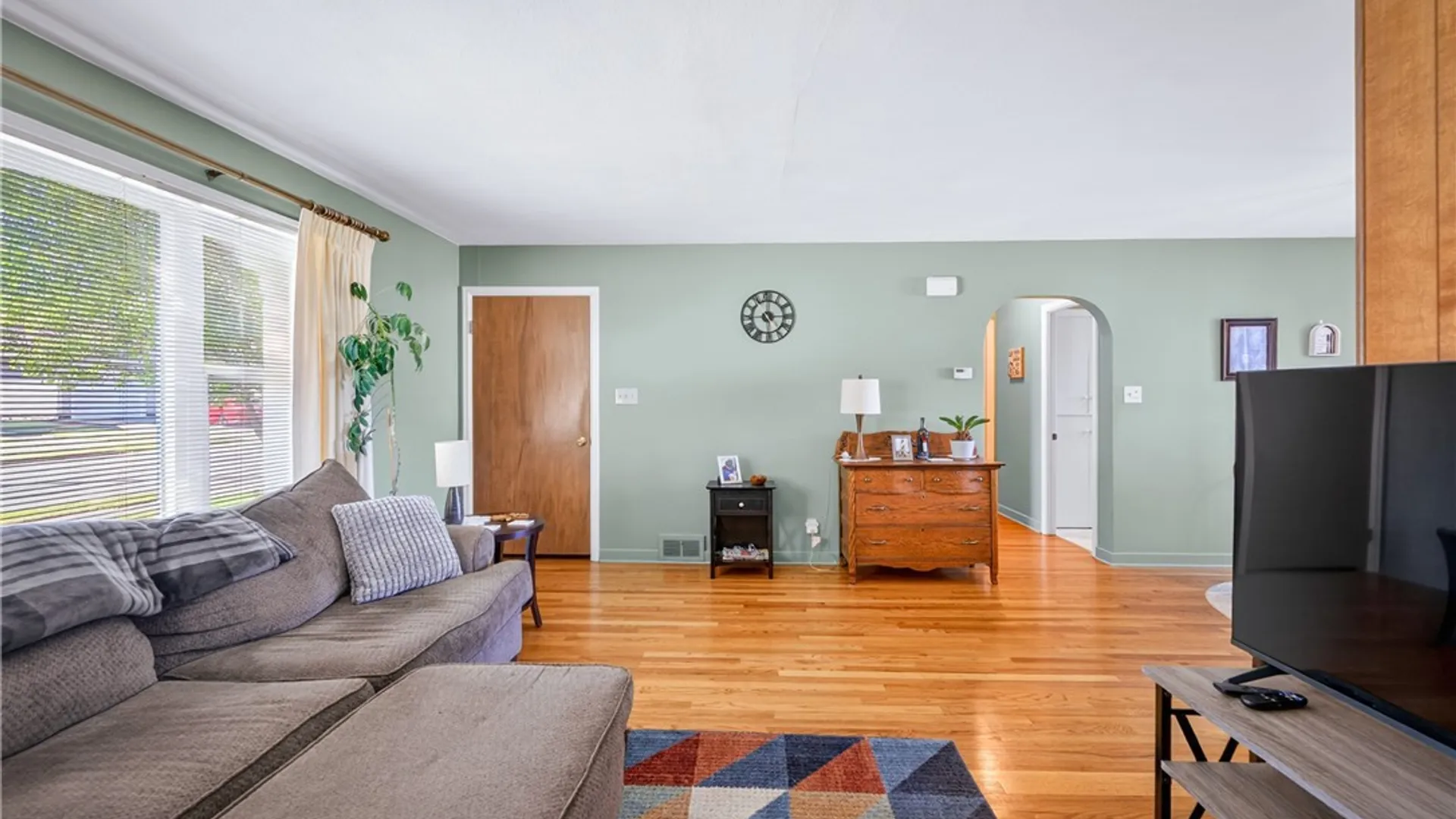 Property at 1675 Grandview Avenue, Utica, NY 13502 29