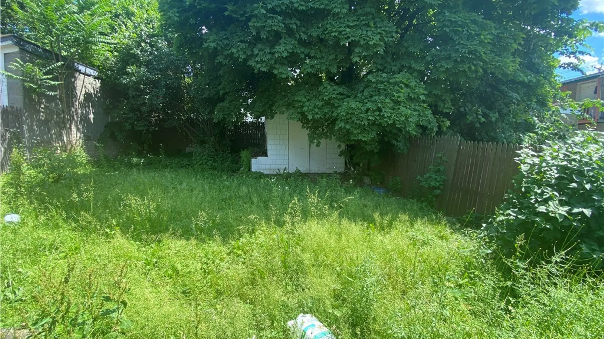 Property at 106 Seward Street, Syracuse, NY 13203 14