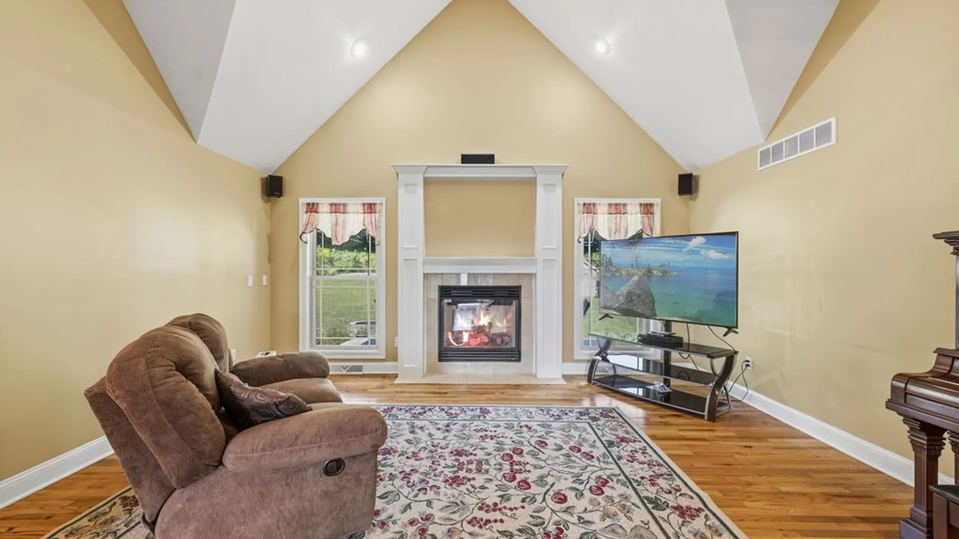Property at 677 Sara Court, Lewiston, NY 14092 20