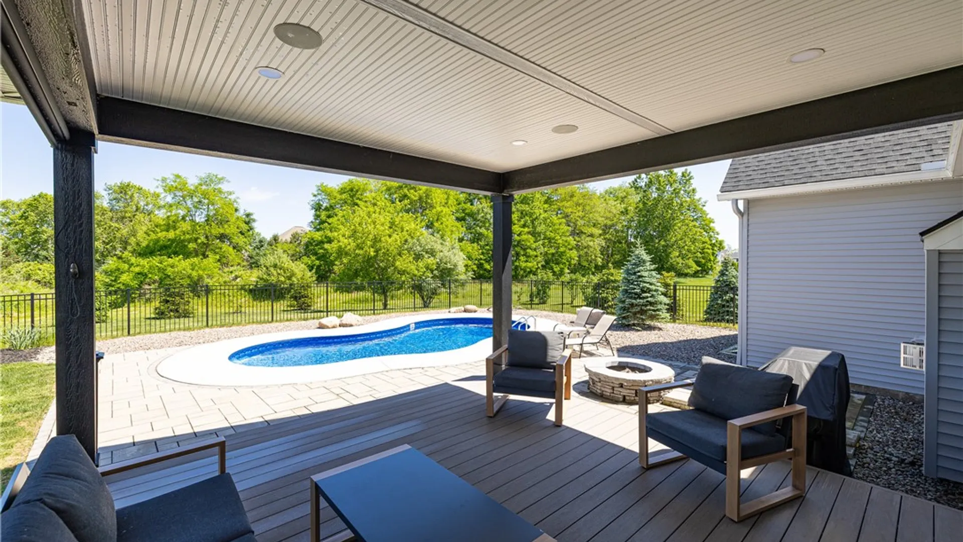 Property at 211 Mill Stream Run, Webster, NY 14580 12