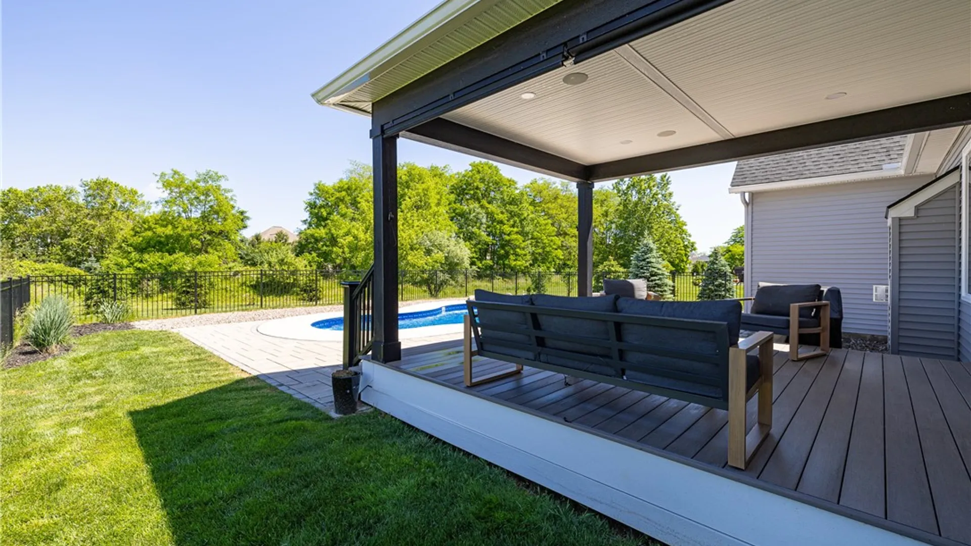 Property at 211 Mill Stream Run, Webster, NY 14580 13