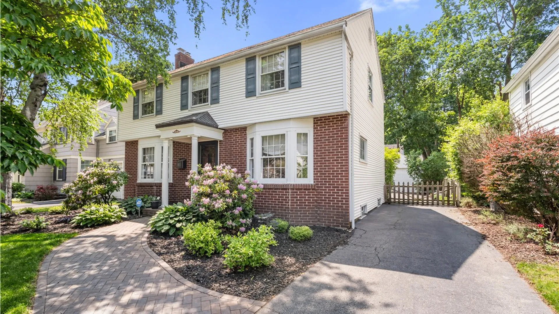 Property at 27 Covington Road, Irondequoit, NY 14617 5