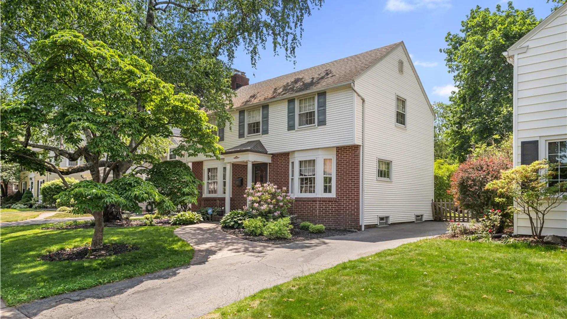 Property at 27 Covington Road, Irondequoit, NY 14617 7