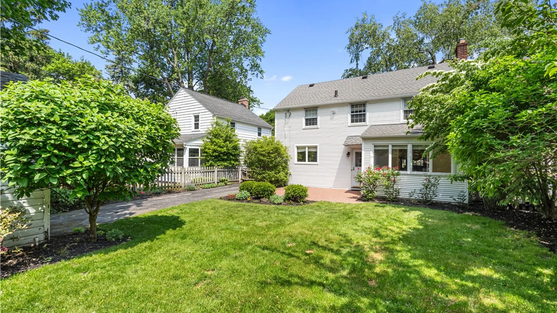 Property at 27 Covington Road, Irondequoit, NY 14617 8