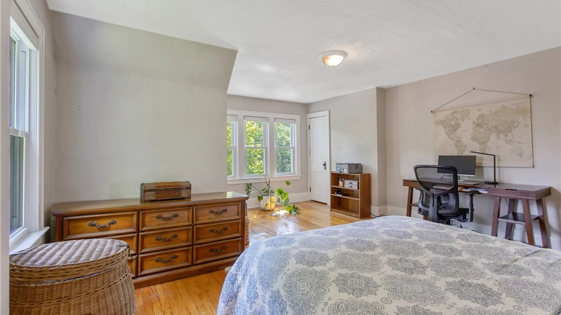 Property at 562 Buckingham Avenue, Syracuse, NY 13210 23