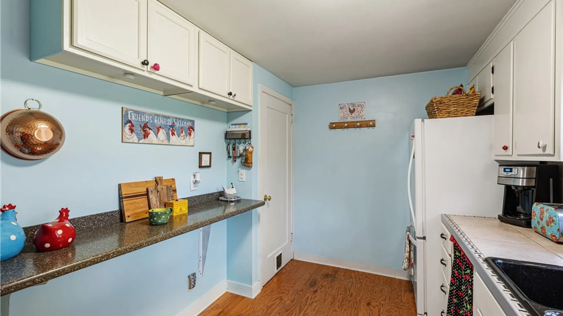 Property at 409 Orwood Place, Salina, NY 13208 12