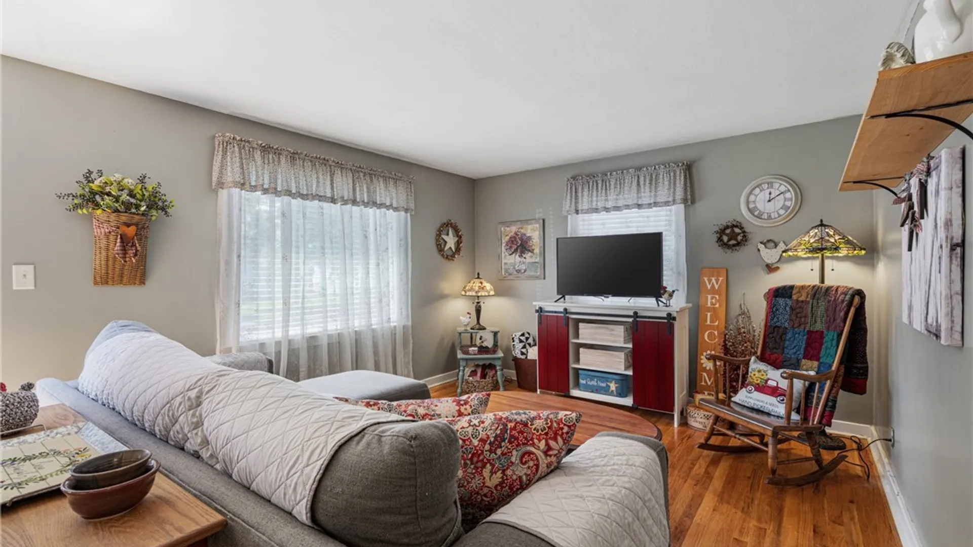 Property at 409 Orwood Place, Salina, NY 13208 5